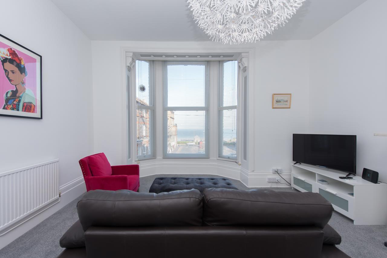 브로드스테어즈 Fantastic Sea View, 1 Bed Sleeps 2 아파트 외부 사진
