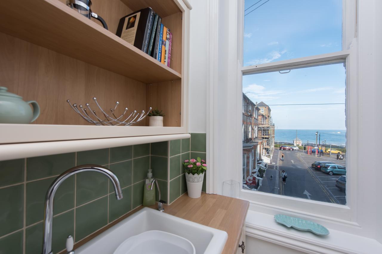 브로드스테어즈 Fantastic Sea View, 1 Bed Sleeps 2 아파트 외부 사진